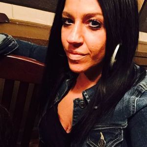 Meet your Posher, Joette